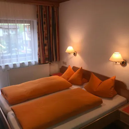 Bed & Breakfast Alpenrose Tux